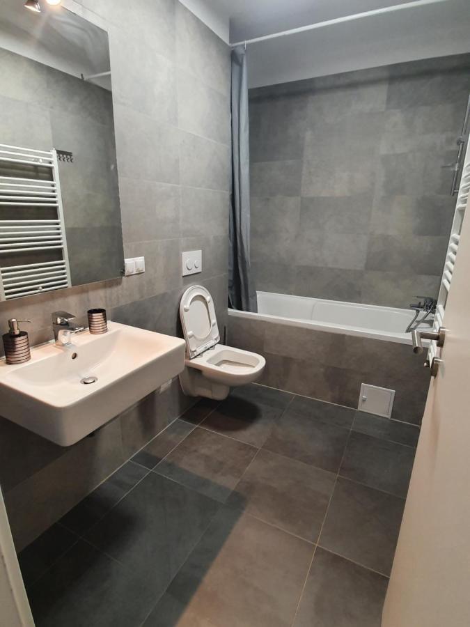 Apartament Coresi Promenada Coresi Braşov Extérieur photo